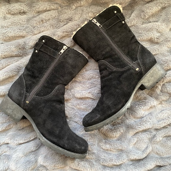 UGG Australia 1982 'Mare' Women's Suede Sheepskin Black Boots - Picture 4 of 9